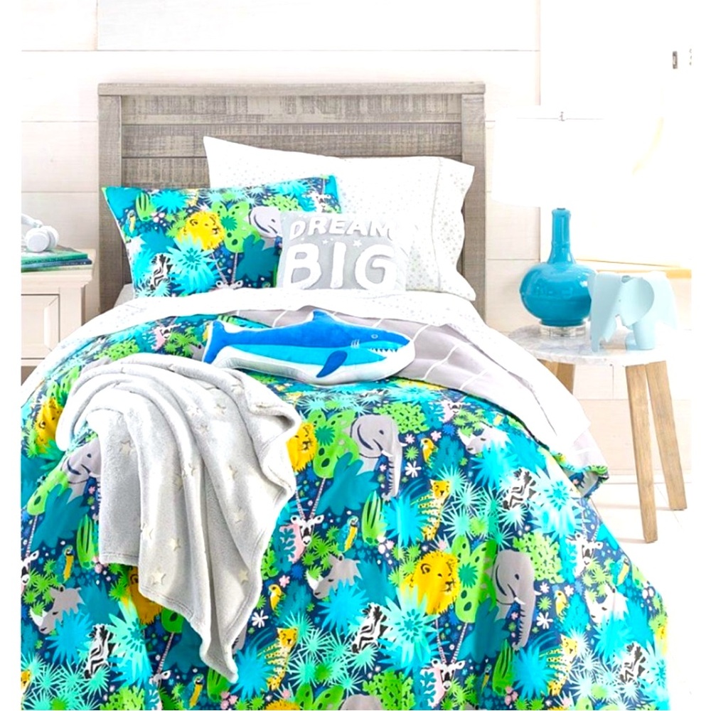 Macys Charter’s Club 2-pc Jungala Kids Comforter set (i have 2 available)